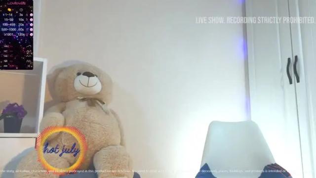 Image 2 of hot_july Stream on Chaturbate on 16 months ago