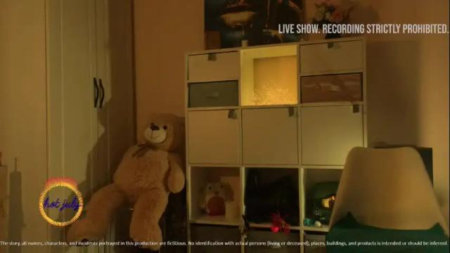 Image 3 of hot_july Stream on Chaturbate on 1 month ago
