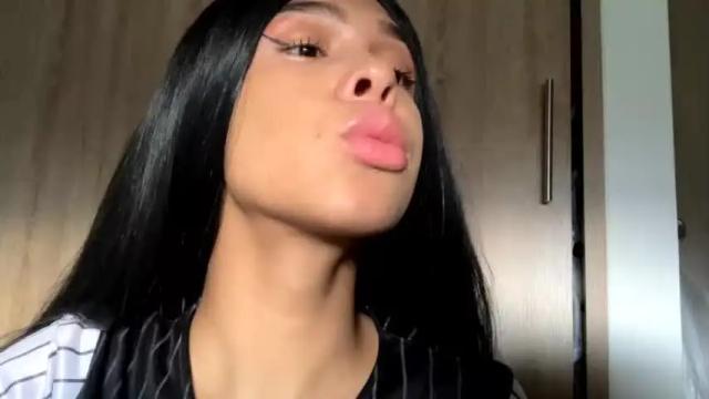 Image 10 of hot_kings12 Stream on Chaturbate on 19 months ago