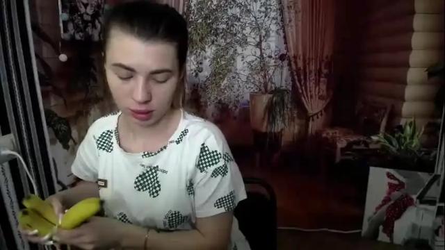 Image 2 of hot_leyla Stream on Chaturbate on 1 month ago