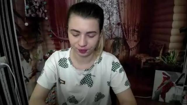Image 3 of hot_leyla Stream on Chaturbate on 1 month ago