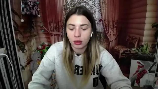 Image 10 of hot_leyla Stream on Chaturbate on 1 month ago
