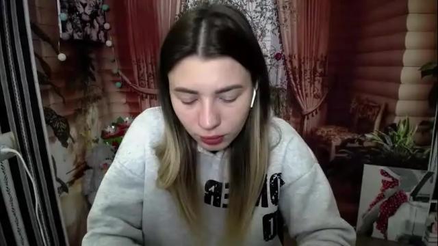 Image 3 of hot_leyla Stream on Chaturbate on 1 month ago
