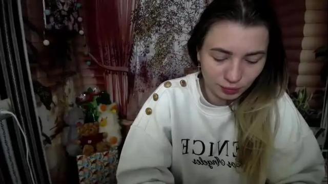 Image 12 of hot_leyla Stream on Chaturbate on 1 month ago