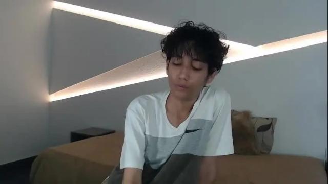 Image 2 of hot_little_bunny Stream on Chaturbate on 11 days ago