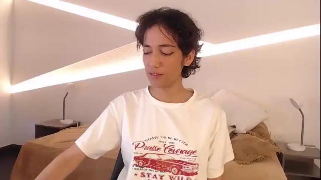 Image 7 of hot_little_bunny Stream on Chaturbate on 3 days ago