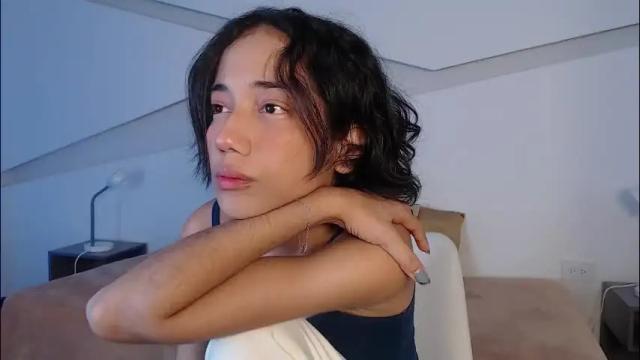 Image 7 of hot_little_bunny Stream on Chaturbate on 9 days ago