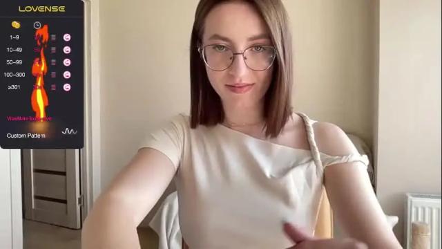 Image 10 of hot_lliinns Stream on Chaturbate on 5 months ago