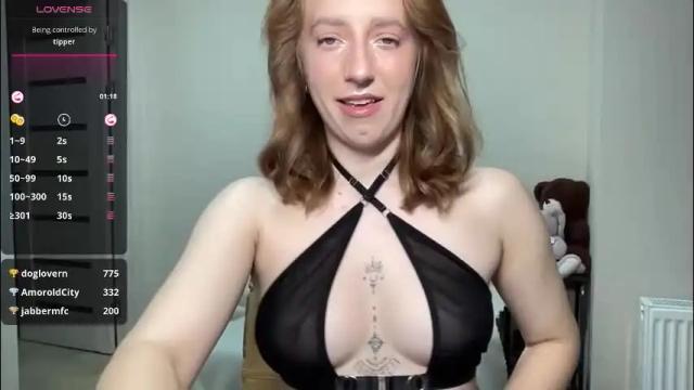 Image 7 of hot_lliinns Stream on Chaturbate on 6 days ago