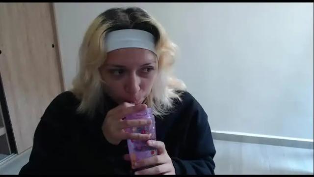 Thumbnail 1, hot_mommymia's Stream at Chaturbate, 2 months ago