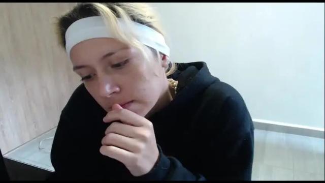 Image 7 of hot_mommymia Stream on Chaturbate on 2 months ago