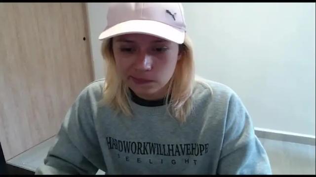 Image 8 of hot_mommymia Stream on Chaturbate on 2 months ago