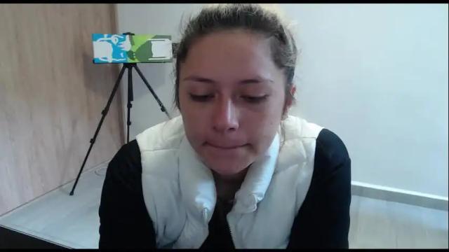 Image 2 of hot_mommymia Stream on Chaturbate on 2 months ago
