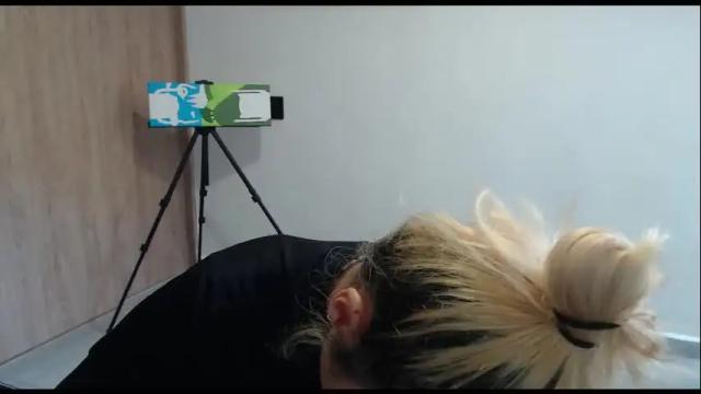 Image 8 of hot_mommymia Stream on Chaturbate on 2 months ago
