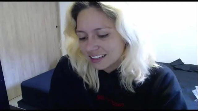 Image 6 of hot_mommymia Stream on Chaturbate on 2 months ago