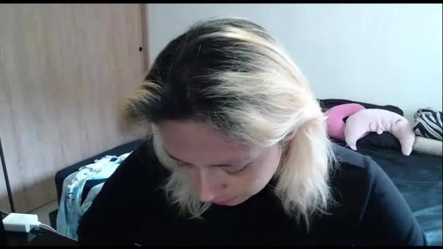Image 7 of hot_mommymia Stream on Chaturbate on 1 month ago