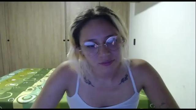 Image 8 of hot_mommymia Stream on Chaturbate on 21 days ago