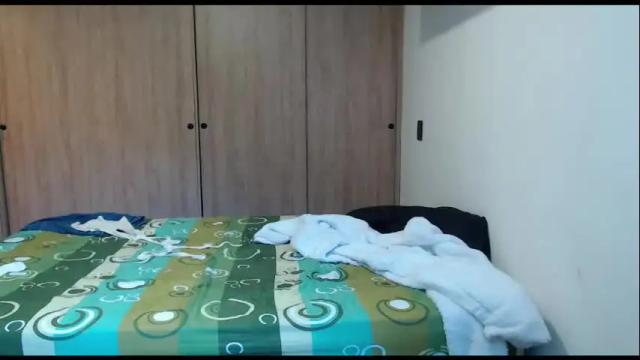 Image 10 of hot_mommymia Stream on Chaturbate on 18 days ago