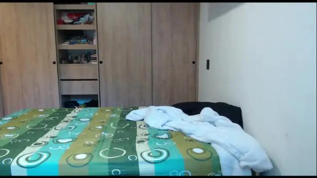 Image 12 of hot_mommymia Stream on Chaturbate on 18 days ago