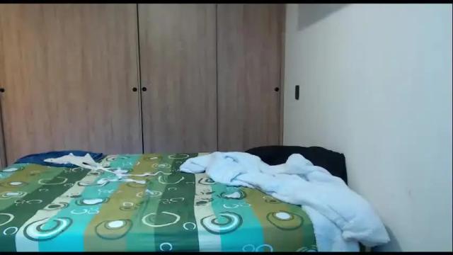 Image 7 of hot_mommymia Stream on Chaturbate on 18 days ago
