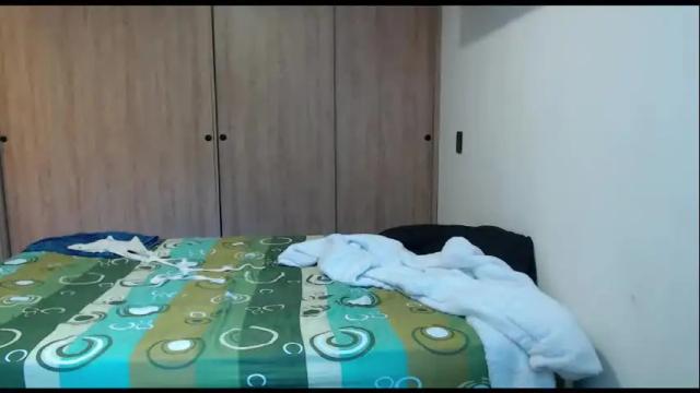 Image 8 of hot_mommymia Stream on Chaturbate on 18 days ago