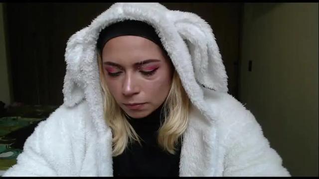 Image 3 of hot_mommymia Stream on Chaturbate on 15 days ago