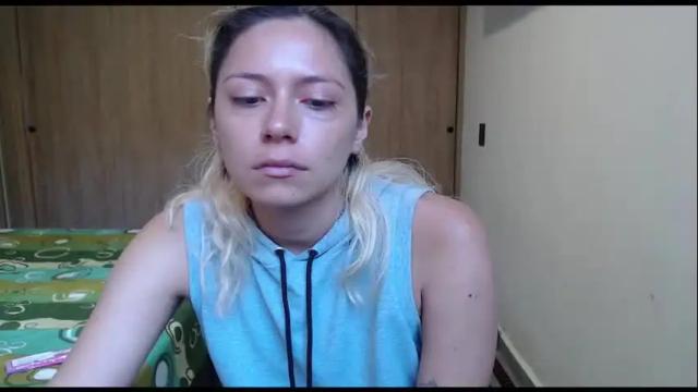 Image 4 of hot_mommymia Stream on Chaturbate on 13 days ago