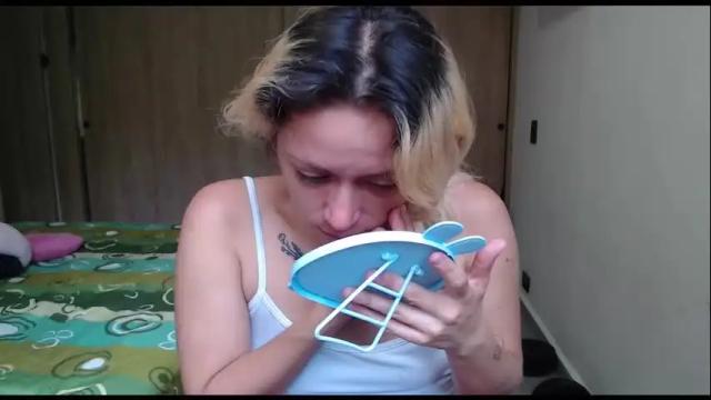 Image 11 of hot_mommymia Stream on Chaturbate on 12 days ago