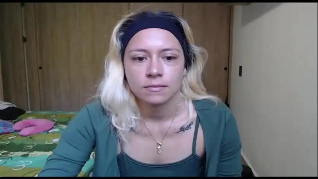 Image 11 of hot_mommymia Stream on Chaturbate on 11 days ago