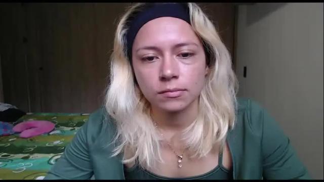 Image 6 of hot_mommymia Stream on Chaturbate on 11 days ago