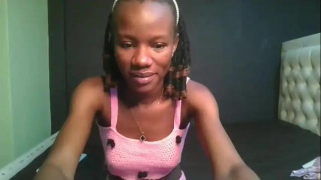 Image 3 of hot_petite1 Stream on Chaturbate on 5 days ago