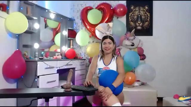 Image 8 of hot_sexy_bunny Stream on Chaturbate on 1 month ago