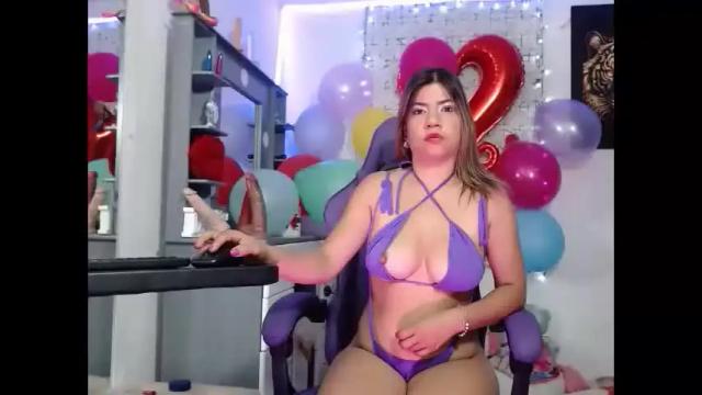 Image 8 of hot_sexy_bunny Stream on Chaturbate on 3 days ago