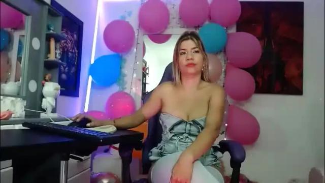 Image 8 of hot_sexy_bunny Stream on Chaturbate on 1 month ago