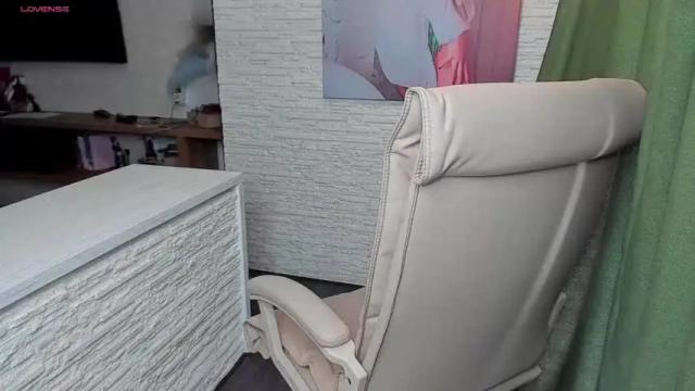 Image 3 of hot_squirtgirl Stream on Chaturbate on 13 months ago