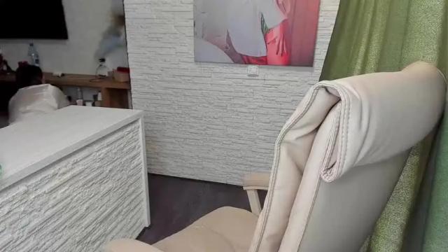 Image 2 of hot_squirtgirl Stream on Chaturbate on 13 months ago