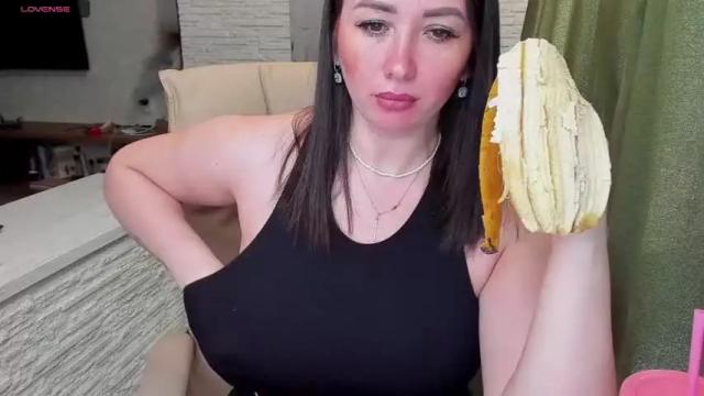Image 11 of hot_squirtgirl Stream on Chaturbate on 13 months ago