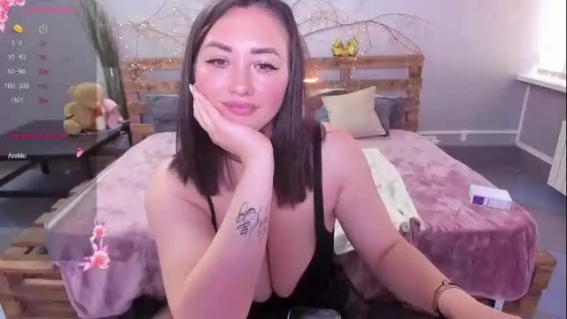 Image 8 of hot_squirtgirl Stream on Chaturbate on 3 months ago