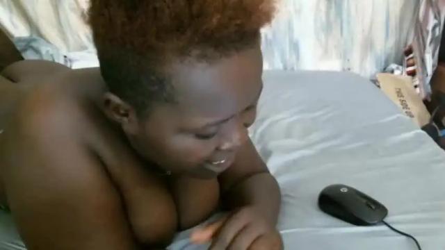 Image 8 of hot_tensiah Stream on Chaturbate on 15 months ago