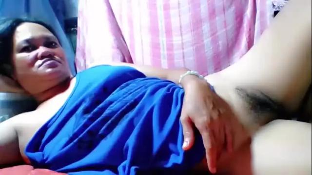 Image 3 of hot_vhenize69 Stream on Chaturbate on 1 month ago