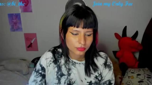 Thumbnail 2, hot_violet69's Stream at Chaturbate, 23 months ago