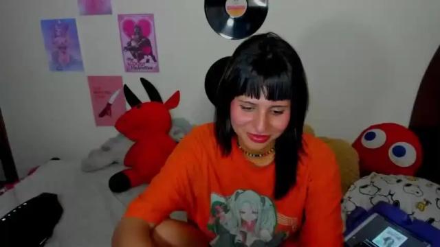 Thumbnail 3, hot_violet69's Stream at Chaturbate, 22 months ago