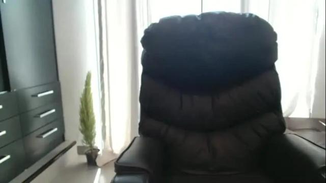 Image 8 of hot_wiffe Stream on Chaturbate on 1 month ago
