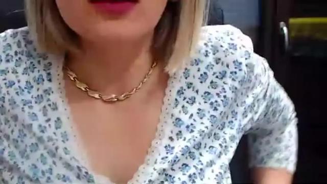 Image 3 of hotanalorena69 Stream on Chaturbate on 14 months ago