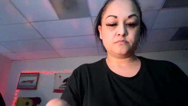 Image 6 of hotangie415 Stream on Chaturbate on 18 months ago