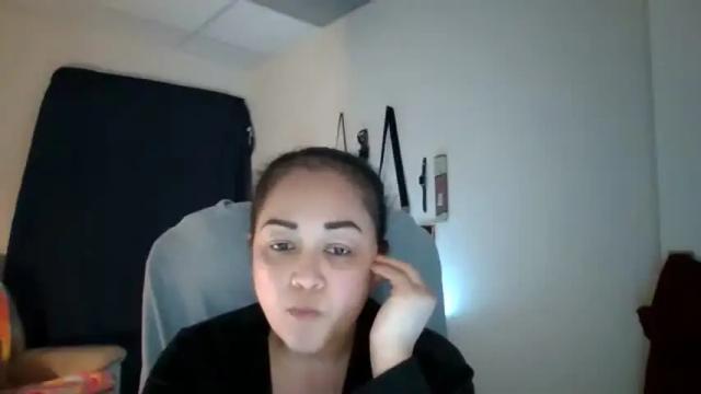 Image 11 of hotangie415 Stream on Chaturbate on 17 months ago