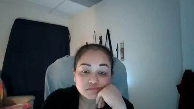 Image 12 of hotangie415 Stream on Chaturbate on 17 months ago