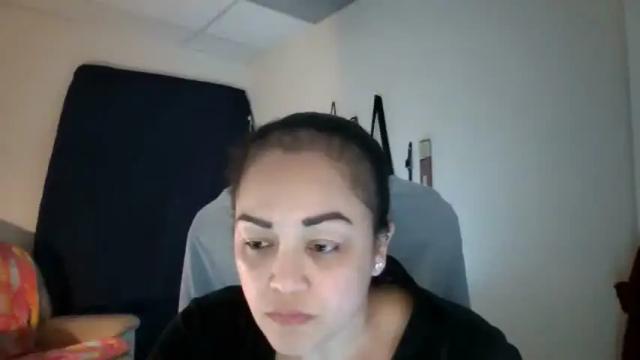 Image 4 of hotangie415 Stream on Chaturbate on 17 months ago