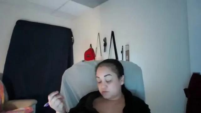 Image 8 of hotangie415 Stream on Chaturbate on 17 months ago