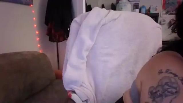 Image 11 of hotangie415 Stream on Chaturbate on 15 months ago